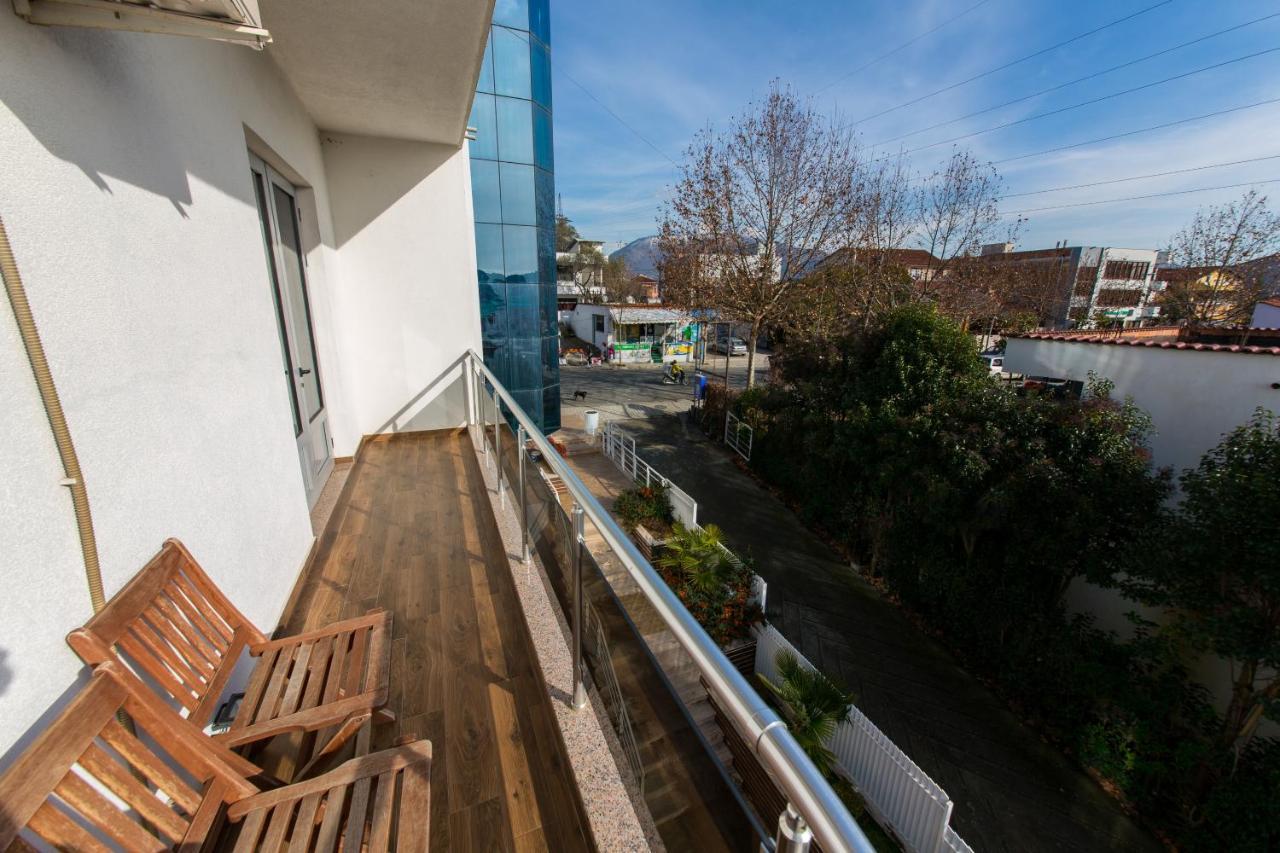 Hotel Denver Tirana Exterior photo